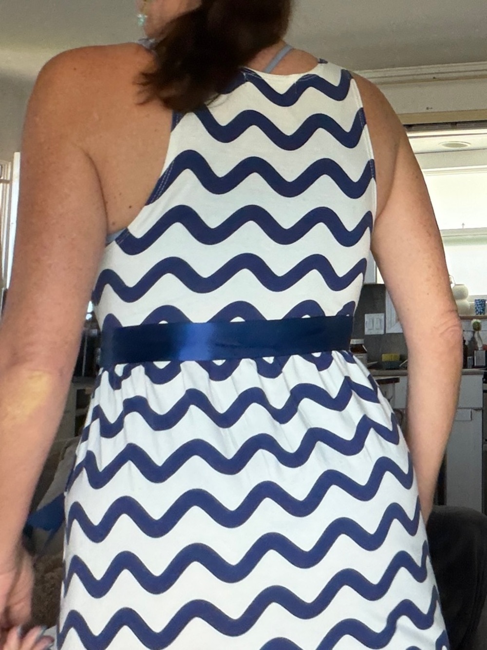 Fighting Eel White Dress with Navy Wave Print - Picture 2 of 6
